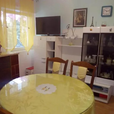 One Bedroom With Terrace Apartamento